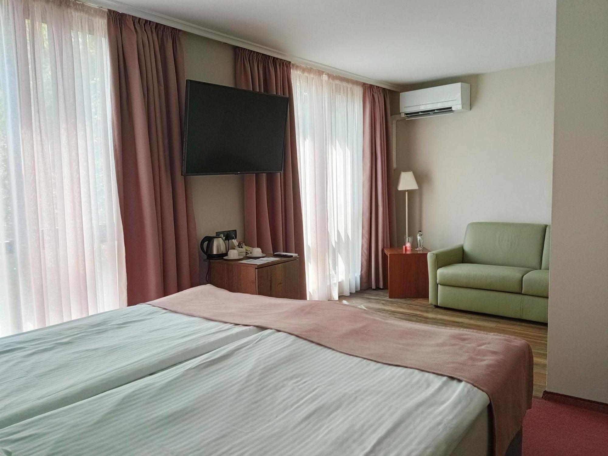 Hugo Hotel Varna Eksteriør bilde