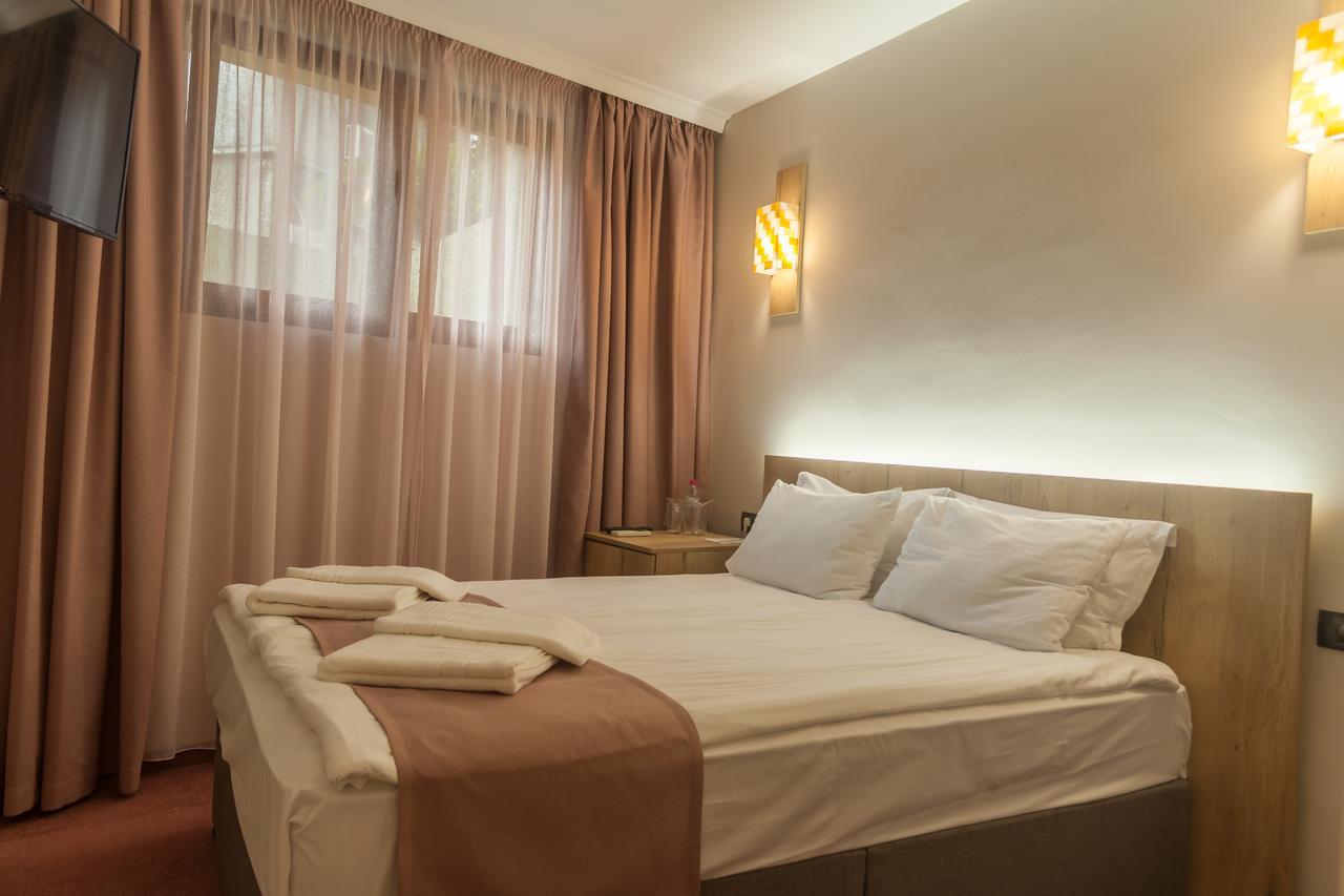 Hugo Hotel Varna Eksteriør bilde